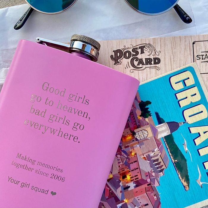 Flachmann matt mehrfarbig, mit Gravur