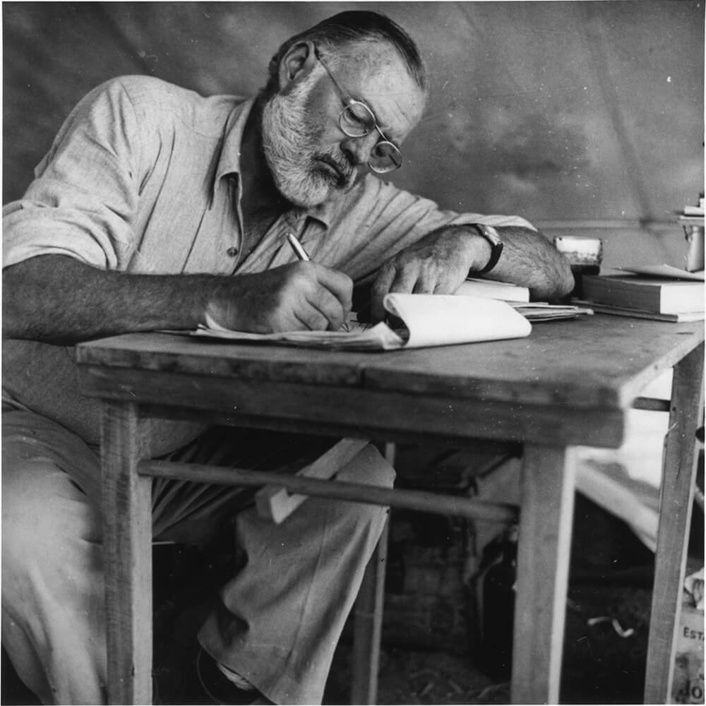 Weihnachtsgeschenke Bild Hemingway Schreiben