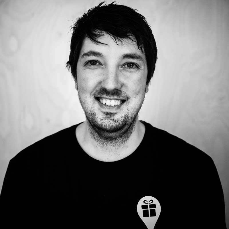 SIGNUU - Michael Barton